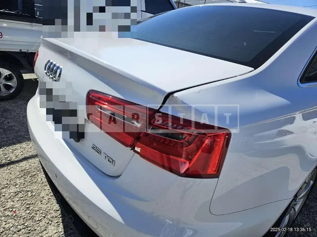 Photo 2 of 12: 2015 Audi A6 35 TDI — Korean insurance auction