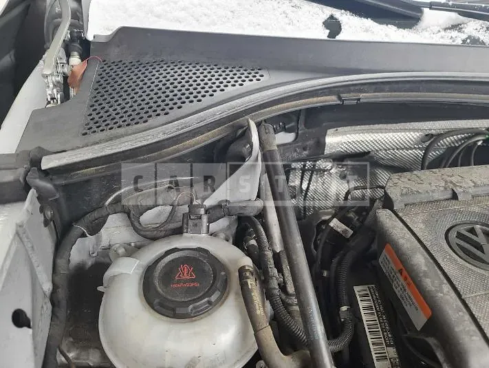 Photo 2 of 17: 2018 Volkswagen Tiguan 2.0 TDI, VIN WVGZZZ5NZJW935741 — Korean insurance auction