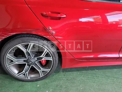 Photo 1 of 4: 2018 Kia (part) Stinger Wheel — Korean insurance auction