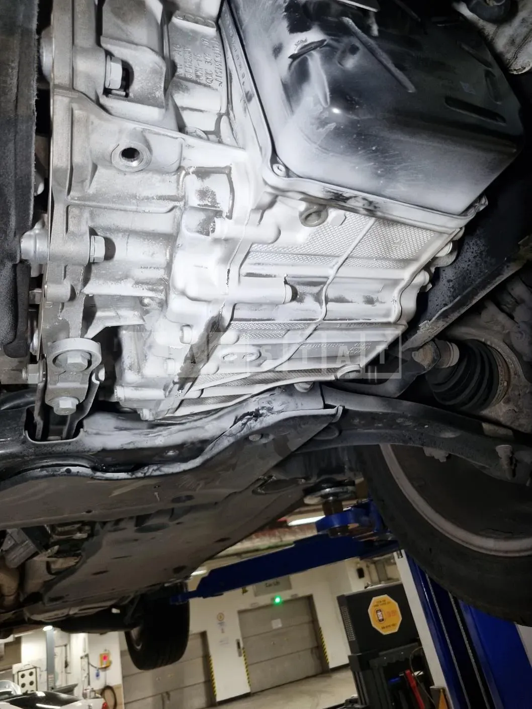 Photo 2 of 3: 2020 Volkswagen Mission Tiguan 2.0 TDI, VIN WVGZZZ5NZLW355072 — Korean insurance auction