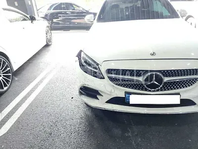 Photo 1 of 43: 2021 Mercedes-Benz C 200, VIN W1KWF8AB6MR608054 — Korean insurance auction