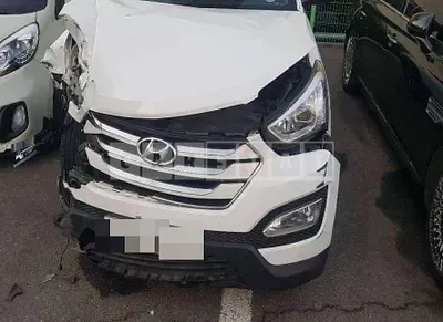 Photo 1 of 11: 2014 Hyundai Santa Fe DM — Korean insurance auction