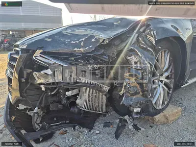 Photo 1 of 11: 2015 Audi A8L 60 TDI quattro, VIN WAUZZZ4H6FN033112 — Korean insurance auction