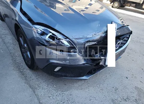 Photo 2 of 20: 2016 Volvo V40 CC D3, VIN YV1MZ79K0G2100550 — Korean insurance auction