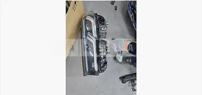 Photo 1 of 12: 2023 BMW (parts) 530i xDrive Headlamp — Korean insurance auction