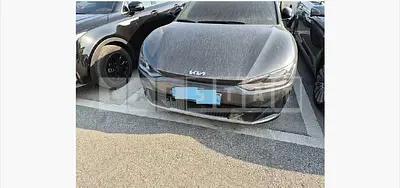 Photo 1 of 13: 2023 Kia EV6 Long Range Earth 4WD — Korean insurance auction