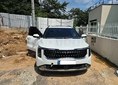 Photo 1 of 39: 2024 Kia Carnival — Korean insurance auction