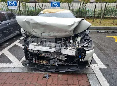 Photo 1 of 7: 2021 Kia EV6 Long Range Earth 4WD — Korean insurance auction