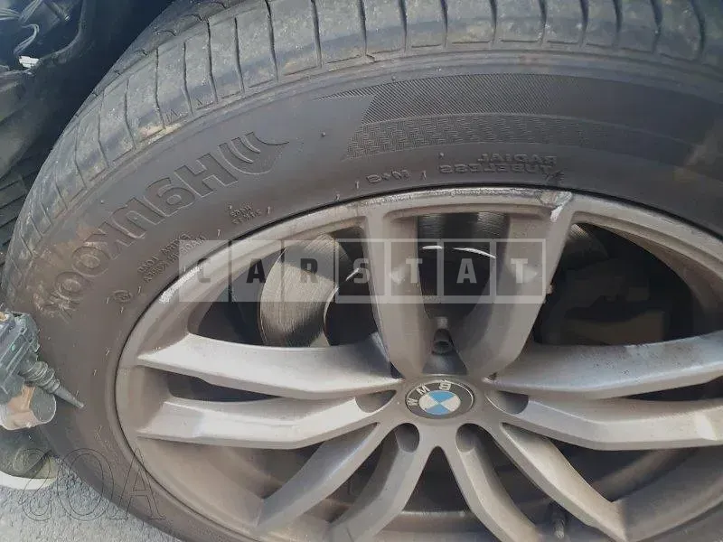 Photo 2 of 9: 2018 BMW 520d xDrive, VIN WBAJC5102JWB84069 — Korean insurance auction