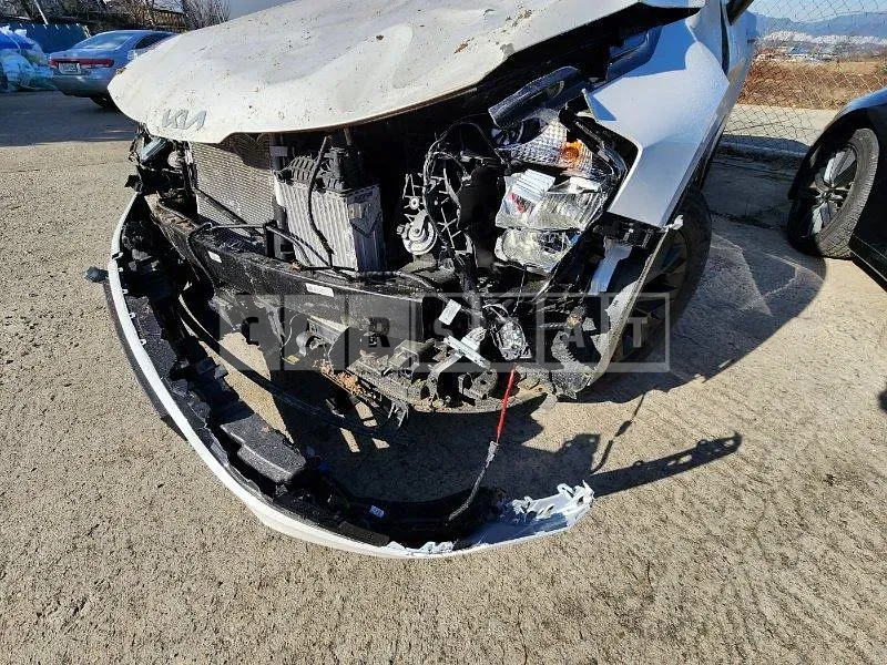 Photo 2 of 50: 2024 Kia Sportage, VIN KNAPY81BGRK243211 — Korean insurance auction