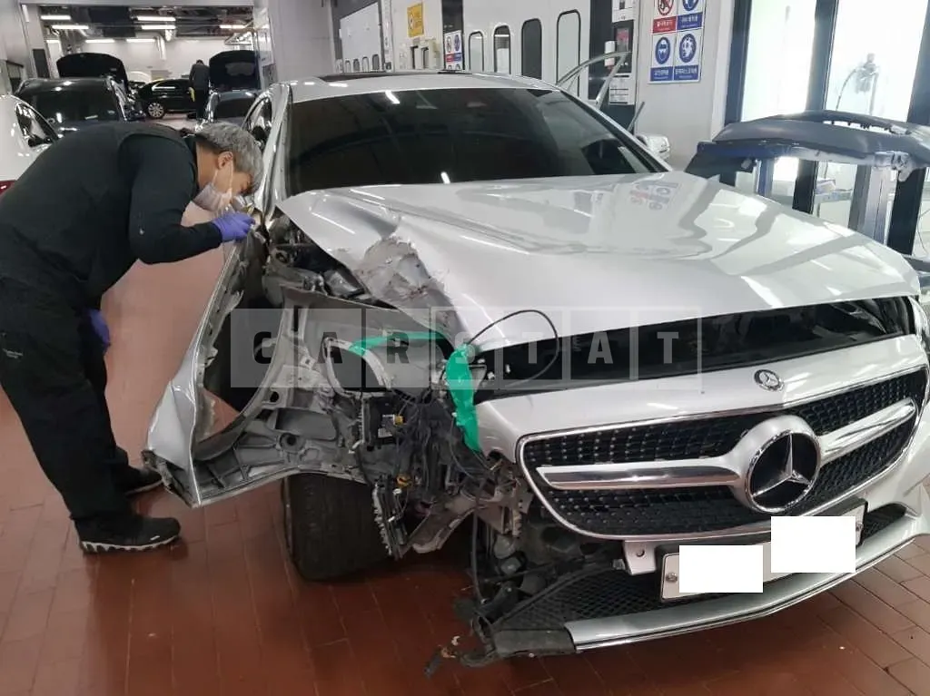 Photo 2 of 30: 2015 Mercedes-Benz CLS250 BlueTec 4Matic, VIN WDDLJ9HB7FA140639 — Korean insurance auction