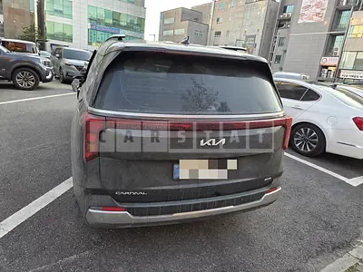 Photo 1 of 10: 2025 Kia Carnival Hybrid — Korean insurance auction