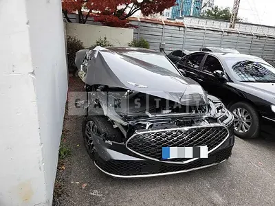 Photo 1 of 6: 2022 Genesis G90 3.5T — Korean insurance auction