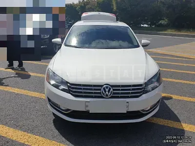 Photo 1 of 9: 2014 Volkswagen Passat 2.0 TDI — Korean insurance auction