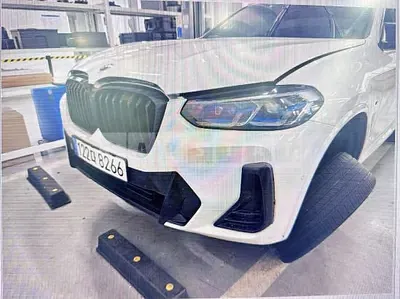 Photo 1 of 29: 2022 BMW X4 xDrive 20d — Korean insurance auction