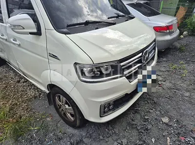 Photo 1 of 30: 2023 Volkswagen Et 4 Vans — Korean insurance auction
