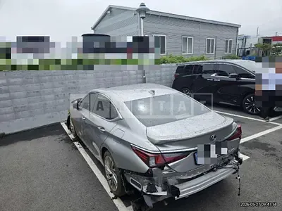 Photo 1 of 29: 2025 Lexus ES300h — Korean insurance auction
