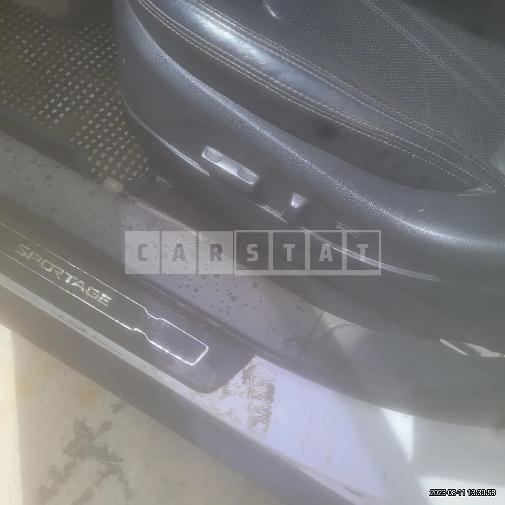 Photo 2 of 11: 2015 Kia Sportage R 4WD — Korean insurance auction