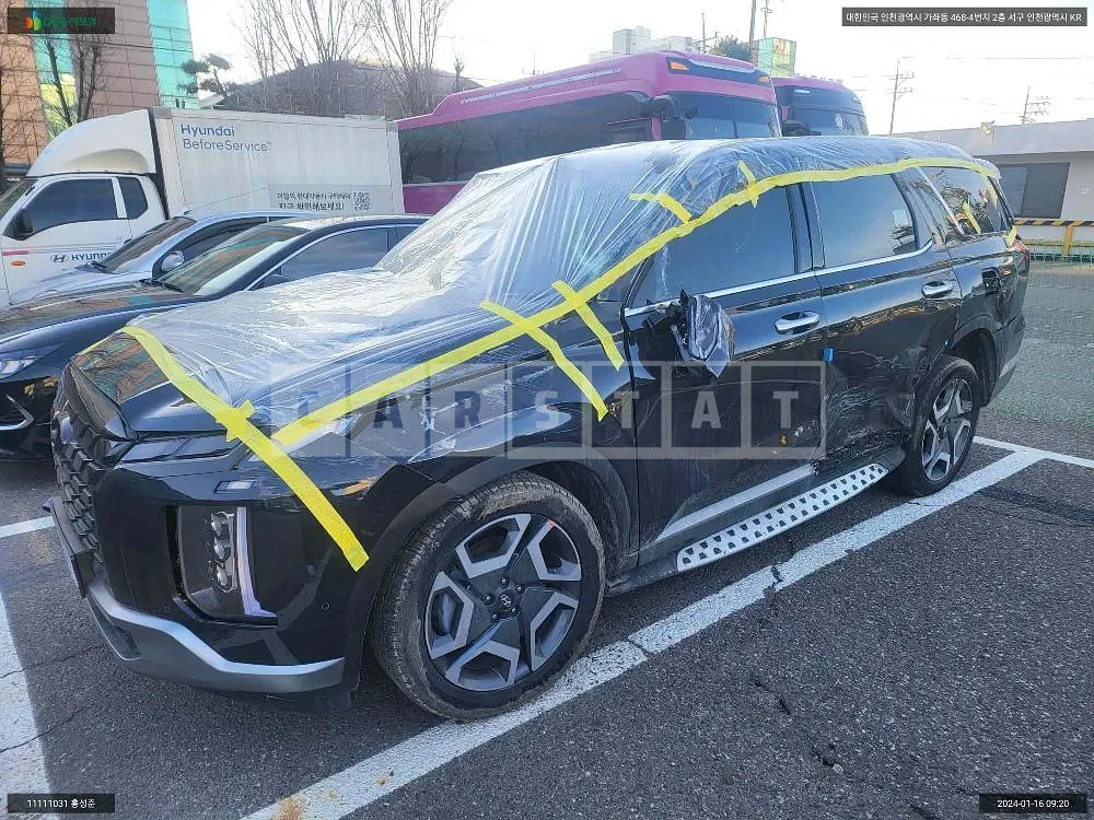 Photo 2 of 15: 2023 Hyundai Palisade, VIN KMHR281ADRU712423 — Korean insurance auction