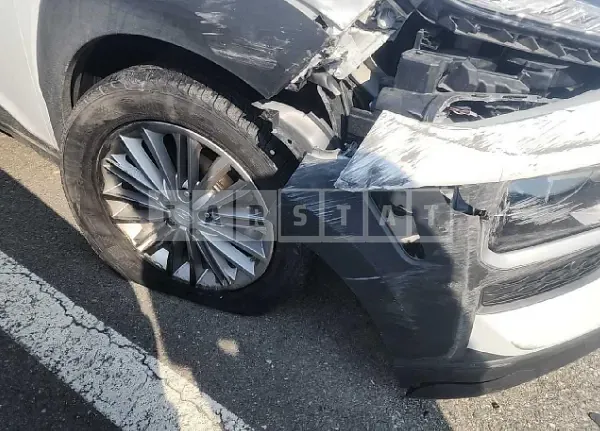 Photo 2 of 19: 2020 Hyundai Kona, VIN KMHK4815GLU563369 — Korean insurance auction