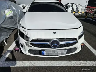 Photo 1 of 19: 2021 Mercedes-Benz A220 Sedan — Korean insurance auction