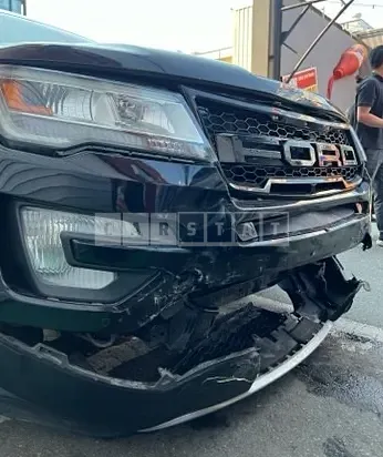 Photo 2 of 9: 2016 Ford Explorer — Korean insurance auction