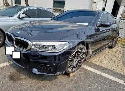 Photo 1 of 24: 2020 BMW 530i M Sport Package, VIN WBAJR5100LCE70294 — Korean insurance auction