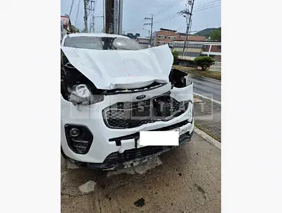 Photo 1 of 30: 2018 Kia Sportage — Korean insurance auction