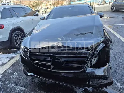 Photo 1 of 30: 2019 Mercedes-Benz E300 — Korean insurance auction