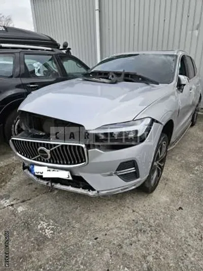 2022 Volvo XC60B6 AWD