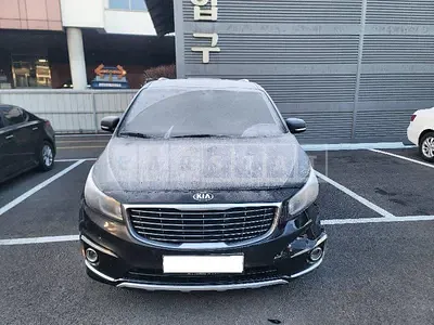 Photo 1 of 22: 2017 Kia Carnival, VIN KNAMC81ABHS267917 — Korean insurance auction