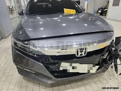 Photo 1 of 13: 2018 Honda Accord Hybrid — Korean insurance auction