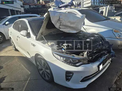 Photo 1 of 11: 2016 Kia K5, VIN KNAGU411BHA112193 — Korean insurance auction