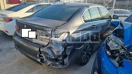Photo 2 of 22: 2019 BMW 320d, VIN WBA5V5106KAE19034 — Korean insurance auction