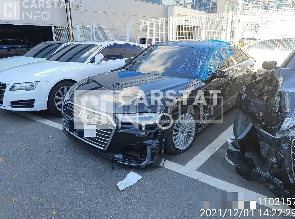 Photo 2 of 14: 2020 Audi A6 45 TFSI quattro, VIN WAUZZZF24LN052858 — Korean insurance auction