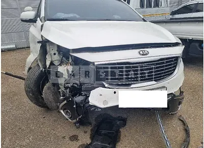 Photo 1 of 14: 2016 Kia Carnival, VIN KNAMC81ABGS155320 — Korean insurance auction