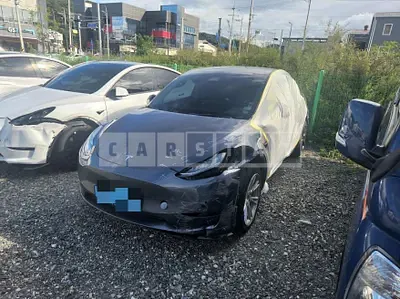 Photo 1 of 5: 2022 Tesla Model Y Long Range — Korean insurance auction