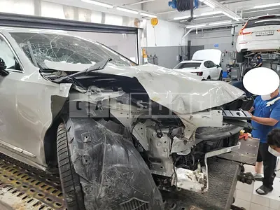 Photo 1 of 21: 2021 Volvo S90 B6 AWD, VIN LVYPT062CNP255508 — Korean insurance auction