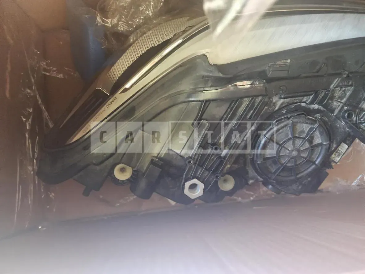 Photo 2 of 3: 2019 BMW (parts) 520d Headlamp — Korean insurance auction