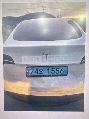 Photo 2 of 12: 2024 Tesla Model Y RWD, VIN LRWYGCFS3RC159905 — Korean insurance auction