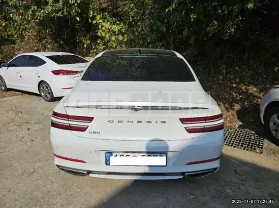 Photo 2 of 23: 2022 Genesis Hyundai G80, VIN KMTGB41CBNU142290 — Korean insurance auction