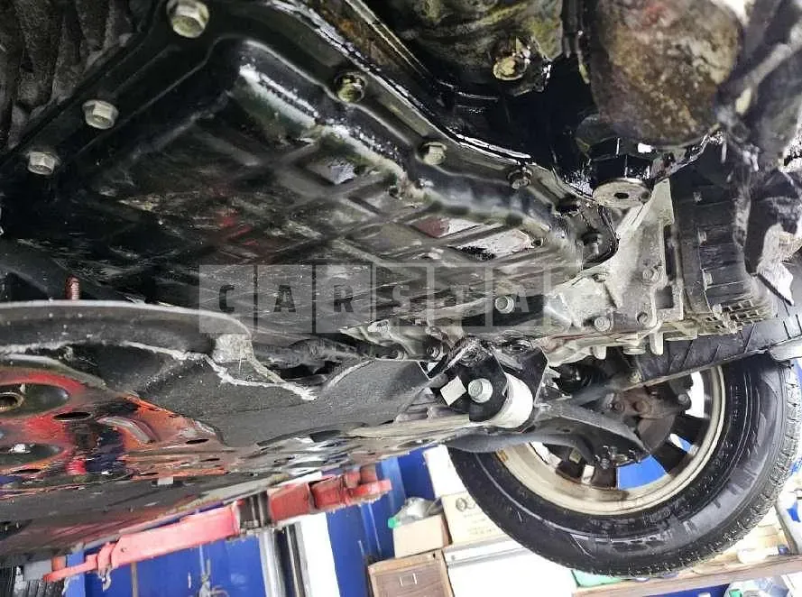 Photo 2 of 13: 2018 Kia Sportage, VIN KNAPM813BJK477169 — Korean insurance auction