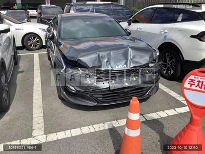 Photo 1 of 11: 2023 Kia K5, VIN KNAG341ABPA226438 — Korean insurance auction
