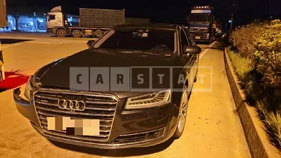 Photo 1 of 7: 2015 Audi A8L 60 TDI quattro, VIN WAUZZZ4H3FN036517 — Korean insurance auction