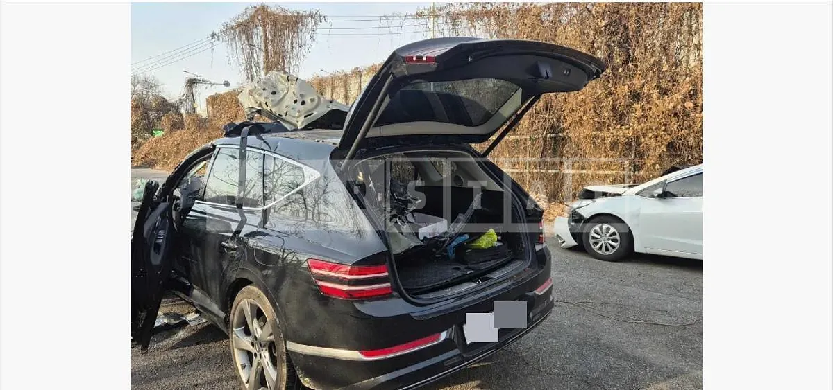 Photo 2 of 15: 2020 Genesis GV80 3.0 (Diesel) 4WD — Korean insurance auction