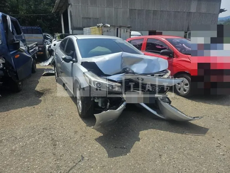 Photo 2 of 7: 2016 Kia K3 1.6 — Korean insurance auction