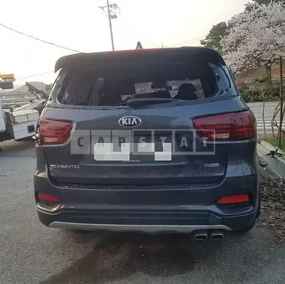Photo 1 of 11: 2018 Kia Sorento 2.2, VIN KNAPH81BBKA516242 — Korean insurance auction