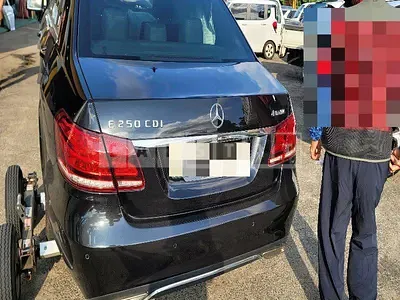 Photo 1 of 13: 2014 Mercedes-Benz E250 CDI 4Matic — Korean insurance auction