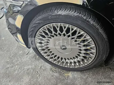 Photo 1 of 5: 2020 Genesis (parts) G90 3.3T Wheel And 1 Other — Korean insurance auction