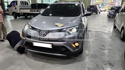Photo 1 of 41: 2018 Toyota Lave 4 Hybrid, VIN JTMDJREV6JD258864 — Korean insurance auction